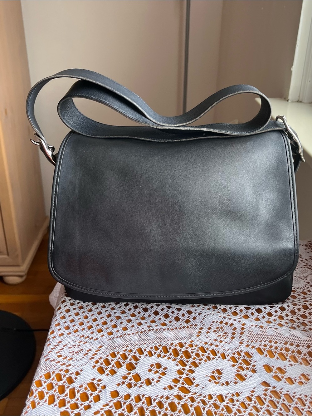 Coach vintage black leather legacy #E2P-9332 flap bag